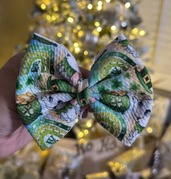 Leprechaun Elephant (St. Patty's Day) 4-5" Bow